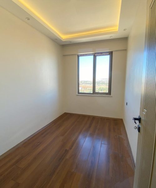 WhatsApp Image 2025-12-13 at 18.57.36 (3)